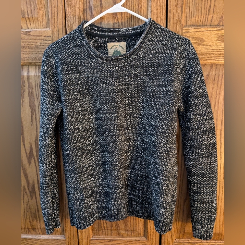 Women's Black And White Heather Sweater